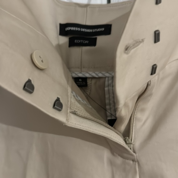 NWT Express size 6 crop khaki editor pant - Picture 2 of 6